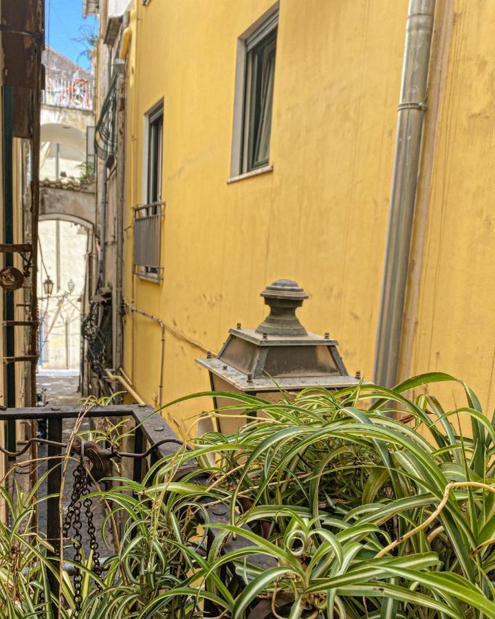 살레르노 La Casa Degli Angeli B&B 외부 사진